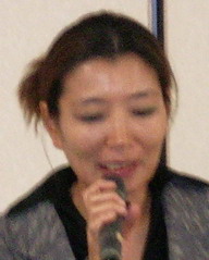 071201jyosei011.jpg